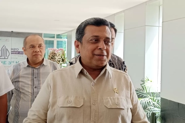 Babe Haikal: Silakan Jual Produk Tidak Halal, Tulis Tidak Halal