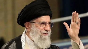 Khamenei Tegaskan Iran Akan Respons AS dan Israel dengan Kesiapan Penuh