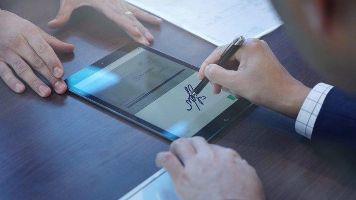 Tanda tangan Elektronik Kian Populer, Bikin Layanan Administrasi Makin Efisien 