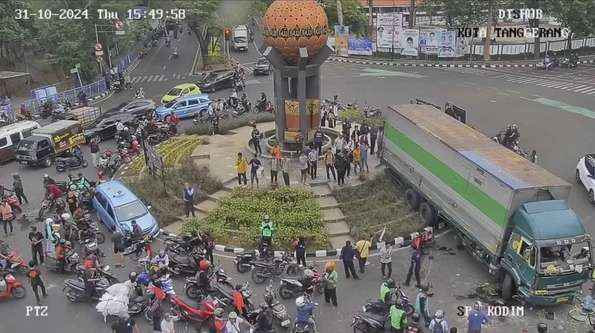 Jumlah Roda Menentukan Nama dari Jenis Truk di Indonesia, dari Engkel hingga Wing Box