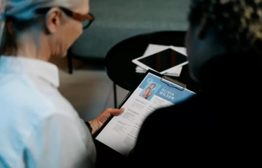 7 Cara Menyusun Resume Agar Lebih Menonjol dari Orang Lain, Ini Membuat Anda Lolos Interview Kerja