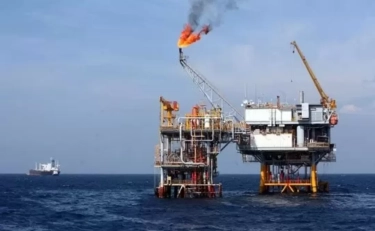 Harga Minyak Dunia Naik 3 Persen di Tengah Pemangkasan Produksi OPEC+