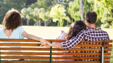 Heboh Anak Bongkar Dugaan Candra Kusuma Anggota DPRD Kabupaten Bogor Selingkuh, Istri Muda Dilabrak