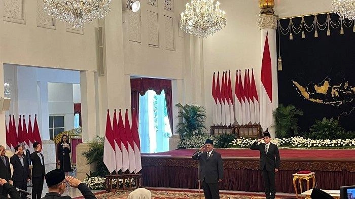 Prabowo Lantik Iffa Rosita Sebagai Komisioner KPU RI di Istana Negara 