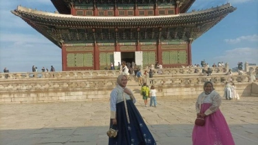 Serunya Menjelajah Istana Gyeongbokgung Pakai Hanbok, Bisa Masuk Gratis