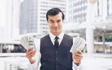 Anti Melarat! 6 Weton 'Tibo Lunggu' yang Dipercaya Bergelimang Harta Menurut Primbon Jawa