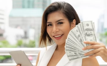 Harta Menggema Usai Rajin Berderma: 10 Weton yang akan Sambut Kedatangan Rezeki dari Perbuatan Baik yang Kembali