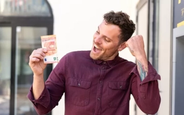 Tiket Hidup Mewah dalam Genggaman: 8 Weton Ini Membuat Geger Usai Diam-diam Menerima Rezeki Besar dan Jadi Orang Kaya Baru