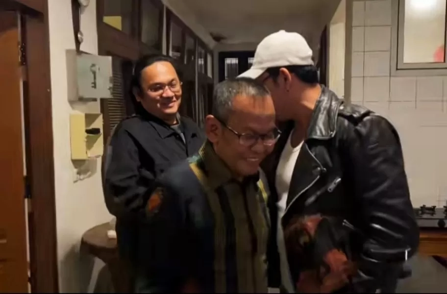 Farhat Abbas Resmi Laporkan Denny Sumargo Terkait Ujaran Kebencian
