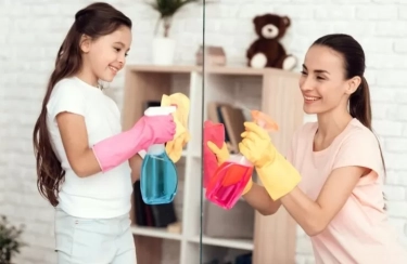 Orang yang Terbiasa Melakukan Pekerjaan Rumah Sejak Kecil Cenderung Punya 7 Kualitas Ini saat Dewasa, Menurut Psikologi