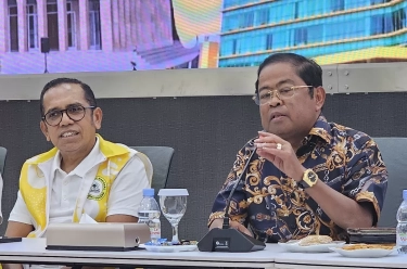 JATAM Protes Organisasinya Dicatut Disertasi Bahlil, Waketum Golkar Idrus Marham Pasang Badan