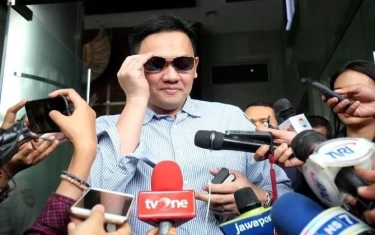 Laporkan Denny Sumargo Terkait Ujaran Kebencian, Farhat Abbas Berharap Segera Ditahan