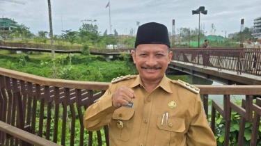 KPK Panggil Bupati Situbondo Karna Suswandi