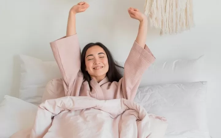 Hindari 7 Kebiasaan Sebelum Tidur yang Ternyata Bikin Tubuh Tak Berenergi saat Pagi Hari