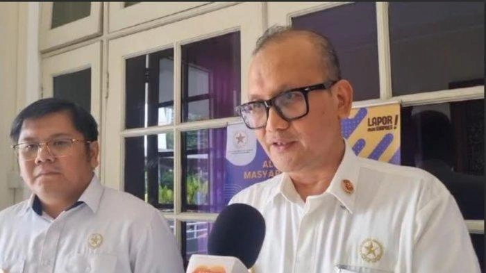 Gibran Buka Aduan 'Lapor Mas Wapres' WA 081117042207, Jumlah Pengadu Maksimal 50 Orang Per Hari