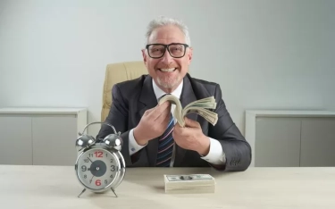 Kesempatan Sukses Sebanyak Buih di Lautan: 6 Shio yang Disayang Dewa Langit dan Diberi Jalan Mudah Menuju Kekayaan