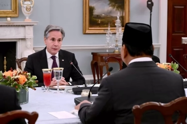 Makan Malam dengan Menlu AS Antony Blinken, Presiden Prabowo Bicarakan Solusi Perdamaian di Palestina