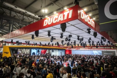 Mengintip Geliat Ducati yang Jadi Pusat Perhatian di EICMA 2024 dengan Peluncuran Model Baru World Premiere
