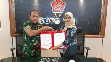 Demi Kesejahteraan Rakyat, TNI Ikut Kawal Penyelesaian Pembangunan BTS BAKTI Komdigi di Papua