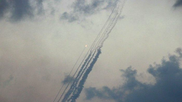 Hizbullah Targetkan Pangkalan Udara Utama Israel untuk Pertama Kalinya