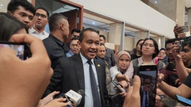 Ramai Soal Penangguhan Gelar Doktornya dari UI, Bahlil Tanggapi Santai dan Klaim Wisuda Desember