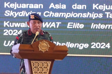 Brimob Sukses Bebaskan Pilot Susi Air, Kapolri Sigit: Catatan Positif di Mata Dunia Internasional