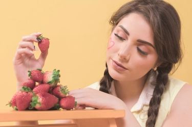 Kamu Wajib Tahu! Ini 8 Ciri Generasi Stroberi yang Memiliki Kreativitas tetapi Tampak Rapuh