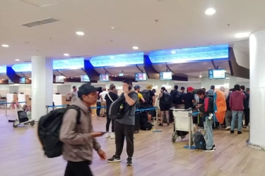 Sempat Terkendala Sebaran Abu Vulkanik Erupsi Gunung Lewotobi Laki-laki, Penerbangan di Bandara Lombok Kembali Normal