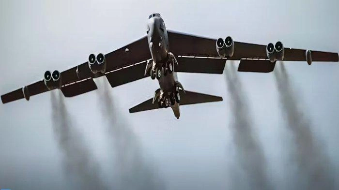 Pesawat Pembom B-52 Amerika Dikerahkan ke Inggris untuk Bantu NATO Halau Rusia