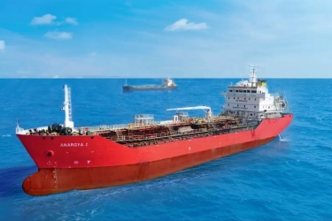 Humpuss Maritim Akuisisi Kapal Oil Tanker untuk Memperkuat Armada