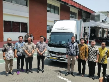 Fuso eCanter Sudah Dilirik Lima Perusahaan yang akan Meminang untuk Operasional