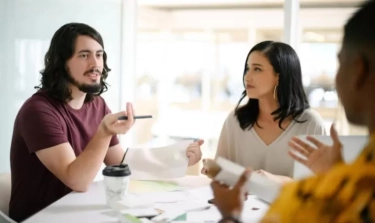 Zodiak yang Sangat Bijak dalam Memberi Nasihat, Mulai dari Bertanggung Jawab hingga Selalu Berpikir Rasional