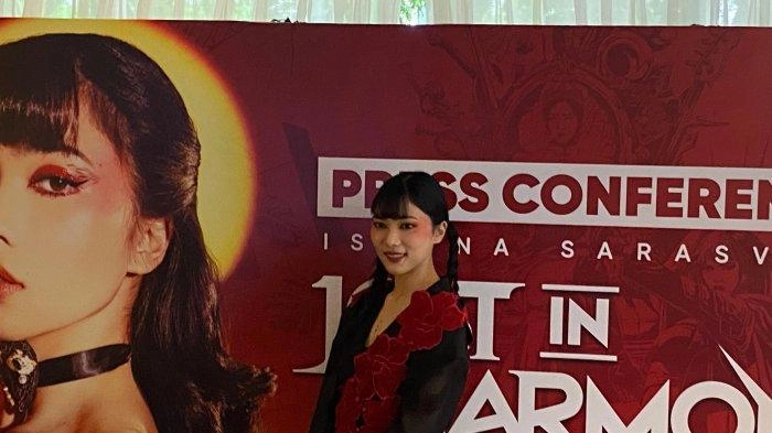 Hari Ini Konser Isyana Sarasvati Bertajuk Lost In Harmony di Istora Senayan 