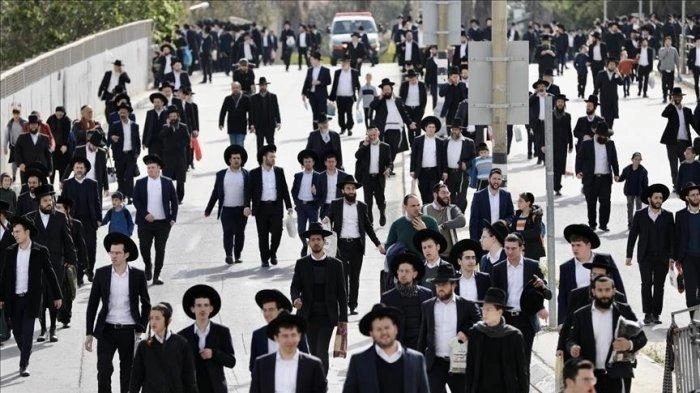 Netanyahu Perintahkan 7.000 Yahudi Ultra-Ortodoks ke Medan Perang, Bantu IDF Gempur Gaza dan Lebanon