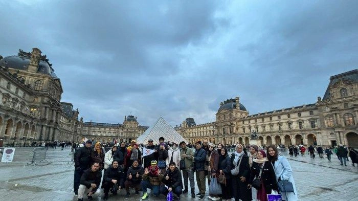 Nilai Plus Wisata Halal: Bisa Travelling Sembari Ibadah dan Belajar Kebudayaan Serta Sejarah