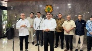 Presiden Prabowo Perintahkan Distribusi Pupuk Langsung ke Petani