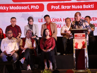 Pegiat Demokrasi Beberkan Pengerahan Aparat untuk Menangkan Calon Pilkada 2024