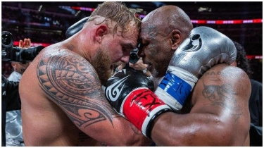 Fakta Duel Mike Tyson vs Jake Paul, Si Leher Beton Nyaris Tewas saat Latihan