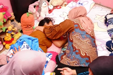 Kunjungi Rumah Duka Siswi Korban Pembunuhan di Banyuwangi, Menteri PPPA: Pastikan Negara Hadir