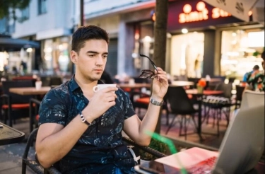 Sudah Dibekali Kekuatan Super Sejak Lahir, Ini 4 Zodiak yang Tumbuh Menjadi Orang yang Kuat Sejak Dini