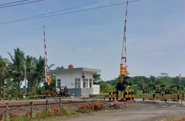 Tutup 269 Perlintasan Liar hingga Oktober 2024, KAI Ingatkan Masyarakat Tidak Buka Kembali Demi Keselamatan