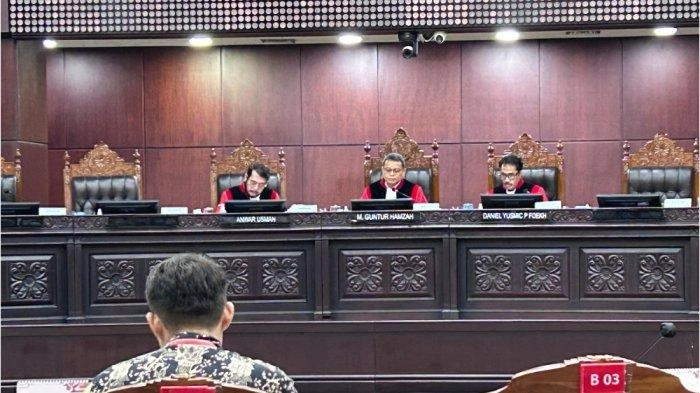 Gugat Syarat TOEFL untuk CPNS Dihapuskan, Hakim Anwar Usman Sarankan Pemohon Ikut Kursus Lagi