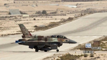 Operator Sibuk Main HP, Dua Jet Tempur F-16 Israel Nyaris Bertabrakan di Pangkalan Udara Ramat David
