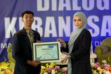 Dialog Kebangsaan, Evi Ratnasari Dorong Mahasiswa Pilih Pemimpin Kerja Nyata