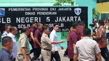 Wapres Gibran Kunjungi SLB dan SD Negeri di Palmerah Jakarta, Pantau Uji Coba Makan Bergizi Gratis