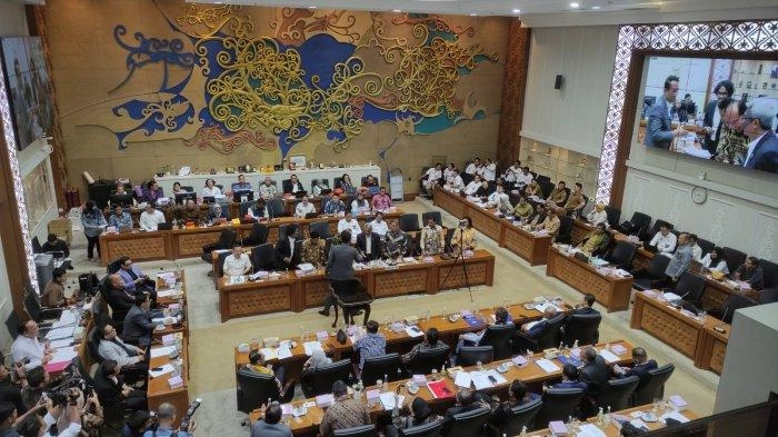 Daftar 41 RUU Prolegnas Prioritas 2025 yang Disetujui DPR RI