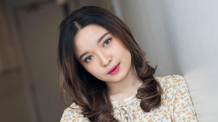 Pengalaman Lucu Bunga Reyza Jalani Latihan Militer