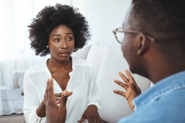 10 Ungkapan yang Sering Digunakan oleh Orang dengan IQ Tinggi untuk Menunjukkan Kecerdasannya, Menurut Psikologi