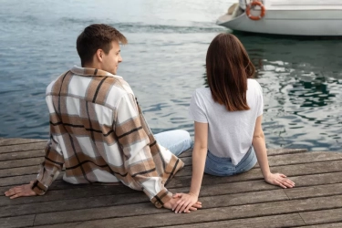 5 Zodiak yang Sangat Pandai dalam Menyimpan Perasaan, Mulai dari Pemalu hingga Sulit untuk Menerima Penolakan