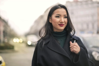 Merasa Insecure? Ini 8 Kalimat Sederhana yang Membuat Seseorang Lebih Percaya Diri dan Tenang